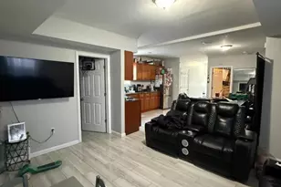 19 Dover St, Paterson, NJ 07501 - Photo 6