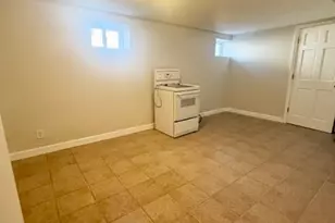 204 Burgess Pl, Passaic, NJ 07055 - Photo 16