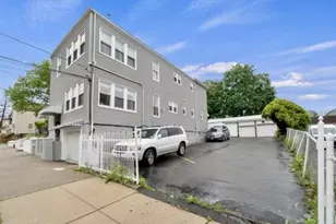 204 Burgess Pl, Passaic, NJ 07055 - Photo 2