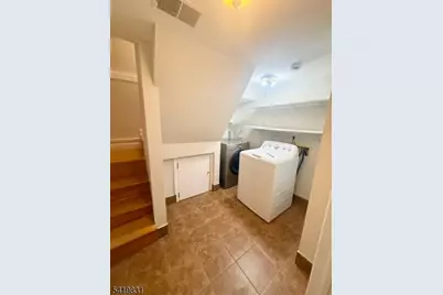 204 Burgess Pl, Passaic, NJ 07055 - Photo 12