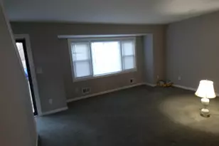 57 S Bank St, Manville, NJ 08835 - Photo 4