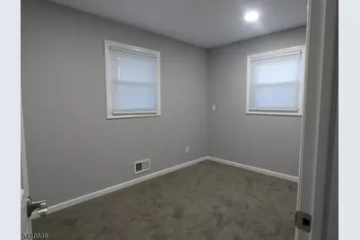 57 S Bank St, Manville, NJ 08835 - Photo 6