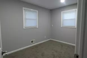 57 S Bank St, Manville, NJ 08835 - Photo 6