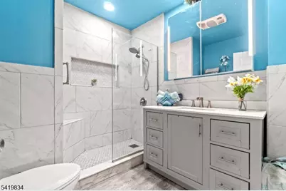 34 Ling St, Woodbridge Township, NJ 08863 - Photo 6
