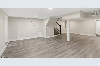 154 Columbia Ave, Newark, NJ 07106 - Photo 26