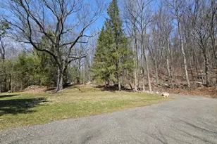 534 Hamburg Turnpike, West Milford, NJ 07480 - Photo 2