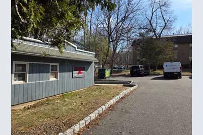 458 Hamburg Tpke, Wayne, NJ 07470 - Photo 6