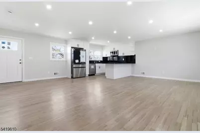 22 Barry Dr, West Orange Township, NJ 07052 - Photo 10