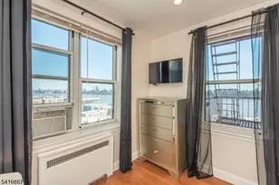 8700 Blvd E, North Bergen Twp., NJ 07047 - Photo 20