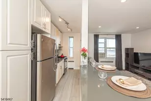 8700 Blvd E, North Bergen Twp., NJ 07047 - Photo 12