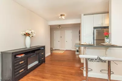 8700 Boulevard East #3D, North Bergen Twp., NJ 07047 - Photo 4