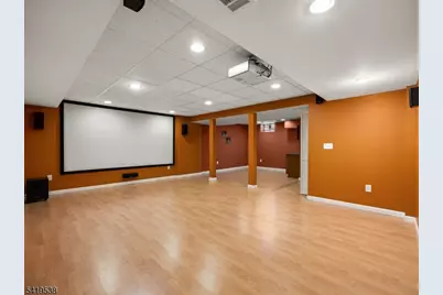 79 Rhyan Dr, Parsippany, NJ 07054 - Photo 18