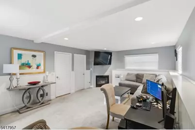 32 Oak Point Dr, Hamburg, NJ 07419 - Photo 14