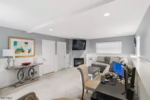 32 Oak Point Dr, Hamburg, NJ 07419 - Photo 14