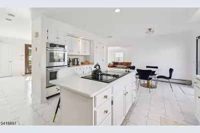 172 Miller Rd, Kinnelon, NJ 07405 - Photo 16