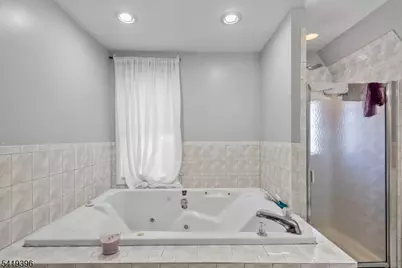 38 Nairn Pl, Newark, NJ 07108 - Photo 14