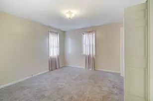 824 N Stiles St, Linden, NJ 07036 - Photo 14