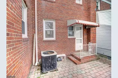 824 N Stiles St, Linden, NJ 07036 - Photo 20