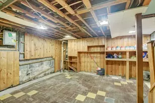 824 N Stiles St, Linden, NJ 07036 - Photo 16