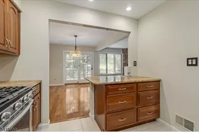 83 Patriots Rd, Parsippany, NJ 07950 - Photo 8