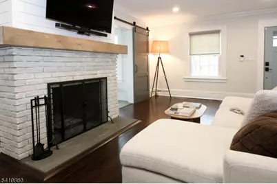 101 Brookside Ave, Hawthorne, NJ 07506 - Photo 10