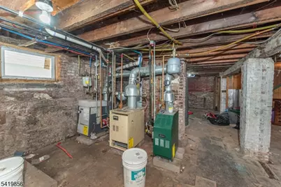 303 S 11th St, Newark, NJ 07103 - Photo 14