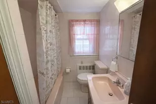 36 Msgr Di Luca Plaza, Nutley, NJ 07110 - Photo 10