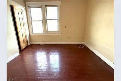 66 Scheerer Ave, Newark, NJ 07112 - Photo 14