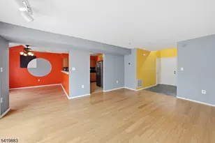 177 Hyde Park Rd, Franklin Township, NJ 08873 - Photo 6