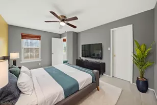 177 Hyde Park Rd, Franklin Township, NJ 08873 - Photo 16