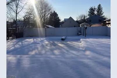 168 Oak   St, Bridgewater, NJ 08807 - Photo 24