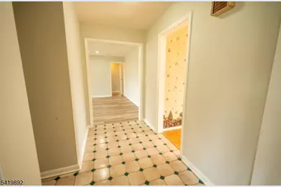 119 Reynolds Ave, Parsippany, NJ 07054 - Photo 4