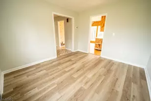 119 Reynolds Ave, Parsippany, NJ 07054 - Photo 14