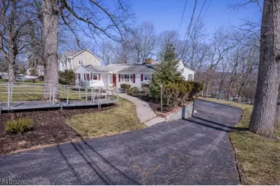 160 Degray St, North Haledon, NJ 07508 - Photo 4