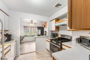 660-672 N Broad St, Elizabeth, NJ 07208 - Photo 6