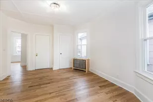 19 Sylvan Pl, Montclair, NJ 07042 - Photo 6