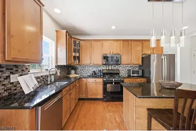 654 Skyline Dr, Jefferson Township, NJ 07849 - Photo 18