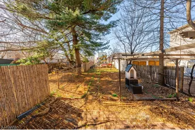 838 Rebecca Pl, Elizabeth, NJ 07201 - Photo 16