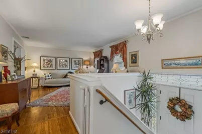 33 Pinkneyville Rd, Sparta Township, NJ 07871 - Photo 4