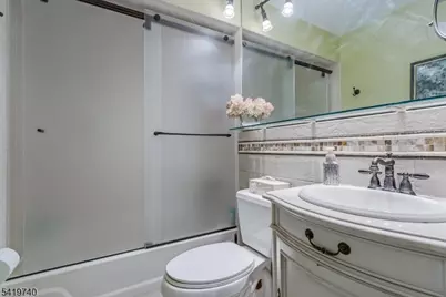 33 Pinkneyville Rd, Sparta Township, NJ 07871 - Photo 16