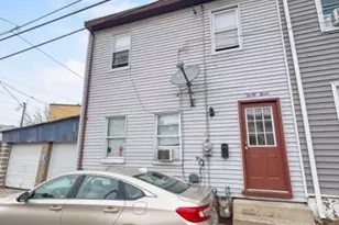 33 Cedar Alley, Phillipsburg, NJ 08865 - Photo 2