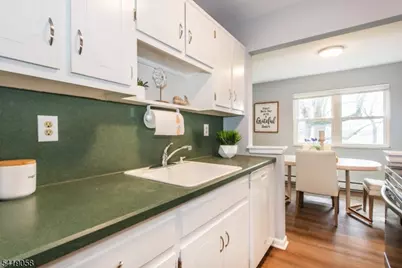 100 Pierson Miller Dr #9, Pompton Lakes, NJ 07442 - Photo 14