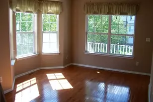 27 Briar Ln, Raritan Township, NJ 08822 - Photo 12