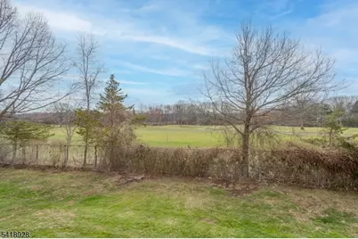 262 Abbey Dr, Franklin Township, NJ 08873 - Photo 24