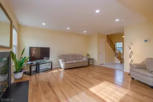 262 Abbey Dr, Franklin Township, NJ 08873 - Photo 6