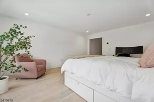 27 Brambling Road Carriages, Berkeley Heights Township, NJ 07922 - Photo 24