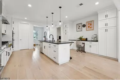 27 Brambling Road Carriages, Berkeley Heights Township, NJ 07922 - Photo 12