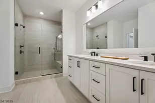 27 Brambling Road Carriages, Berkeley Heights Township, NJ 07922 - Photo 26