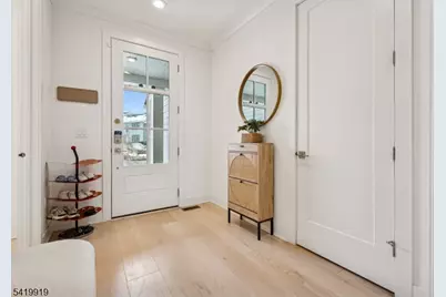 27 Brambling Road Carriages, Berkeley Heights Township, NJ 07922 - Photo 4