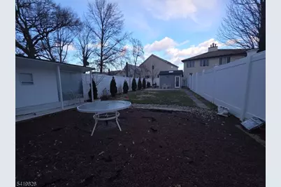 119 Columbus Pl, Roselle Park, NJ 07204 - Photo 10